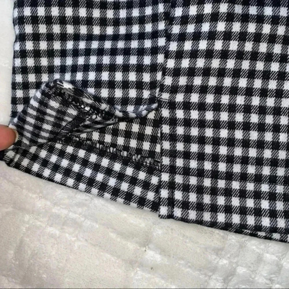 Plaid Mini Skirt (NWOT) - Picture 3 of 4